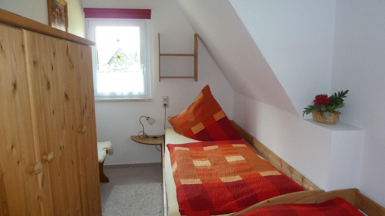 Ferienwohnung-Wasserlaeufer Mulde Екстер'єр фото